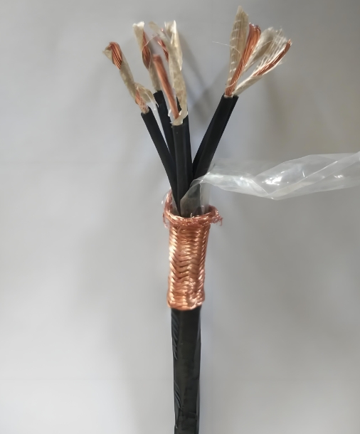 金聯(lián)宇電纜分析電纜護套越厚質(zhì)量就越好嗎？其實不然！.jpg